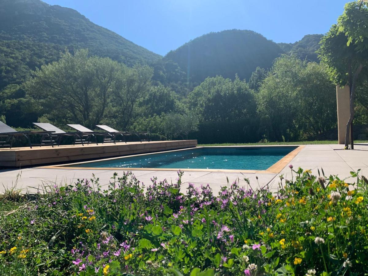 Estive Des Angelettes Piscine Chauffee Sauna Saint-Ferreol-Trente-Pas Exterior photo